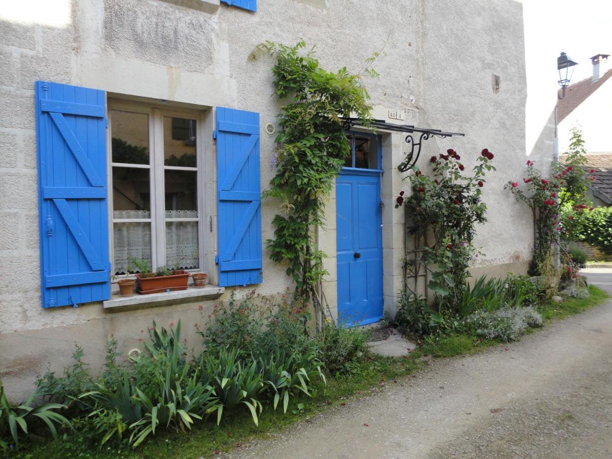 Ferienwohnung Le Soleil Rayonnant Asquins Exterior foto